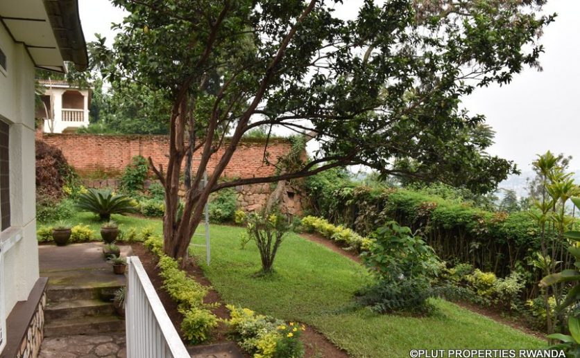 Kiyovu house for rent plut properties (2)