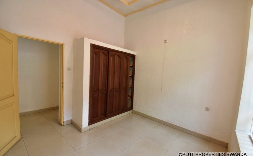 kiyovu house for rent kigali plut properties (18)