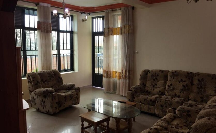 HOUSE FOR RENT IN KACYIRU (15)