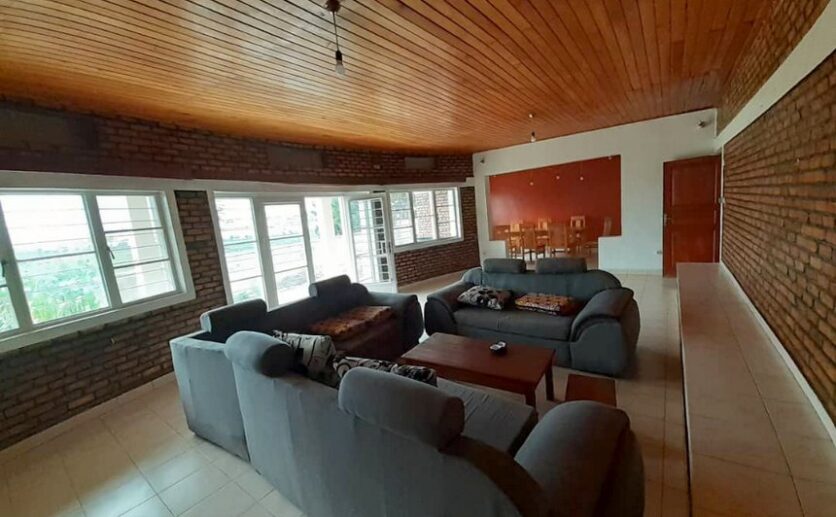 4 bedroom house for rent in Kigali (5)