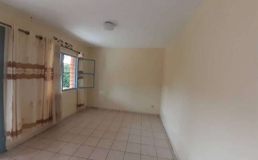 4 bedrooms house for rent in Kigali (5)