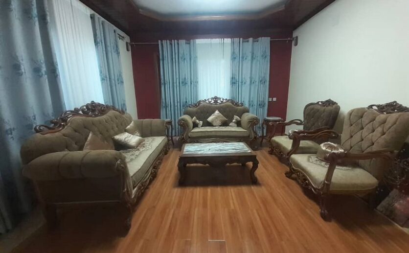 Furnishe house for rent in Rebero (7)