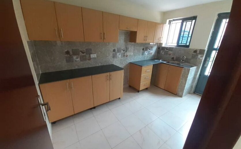 Unfurnished house for rent in Gisozi (7)