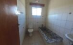 4 bedroom house for rent in Kigali (6)