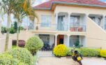 Beautiful house for rent in Kigali (1)