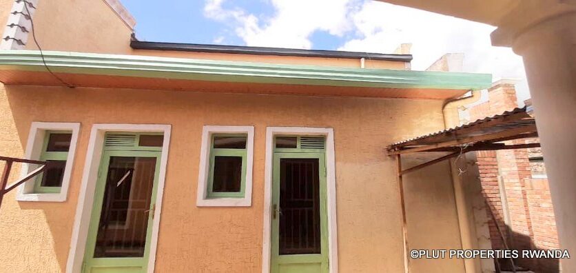 2 houses for sale in Kibagabag (13)