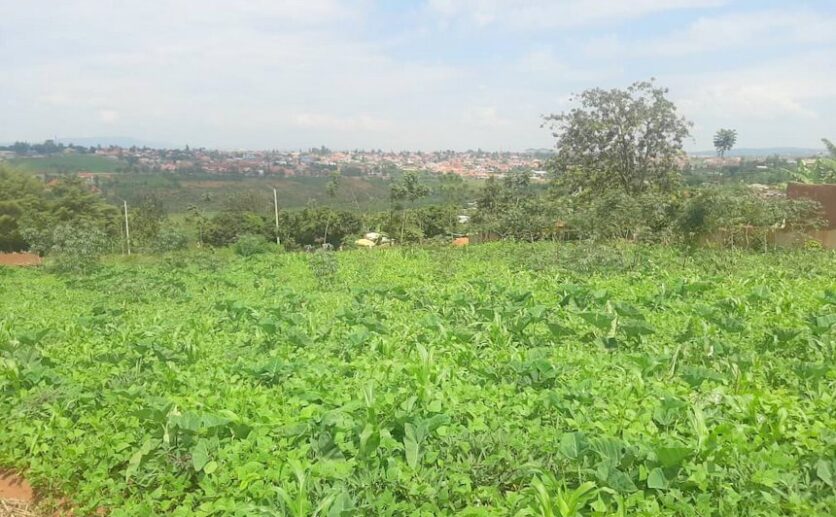 Big land for sale in Kanombe (1)