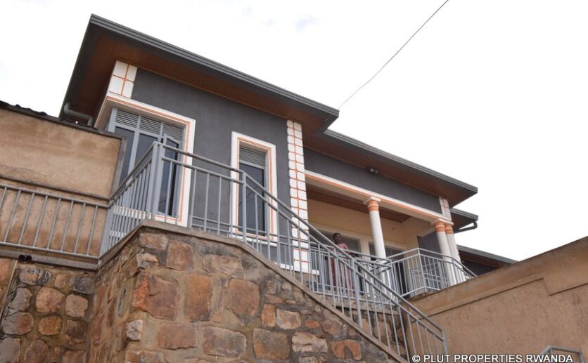 2 houses for sale in Gisozi (1)