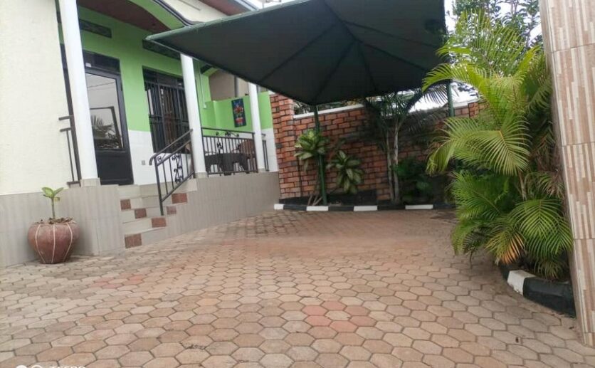 Fully furnished house for rent (7)