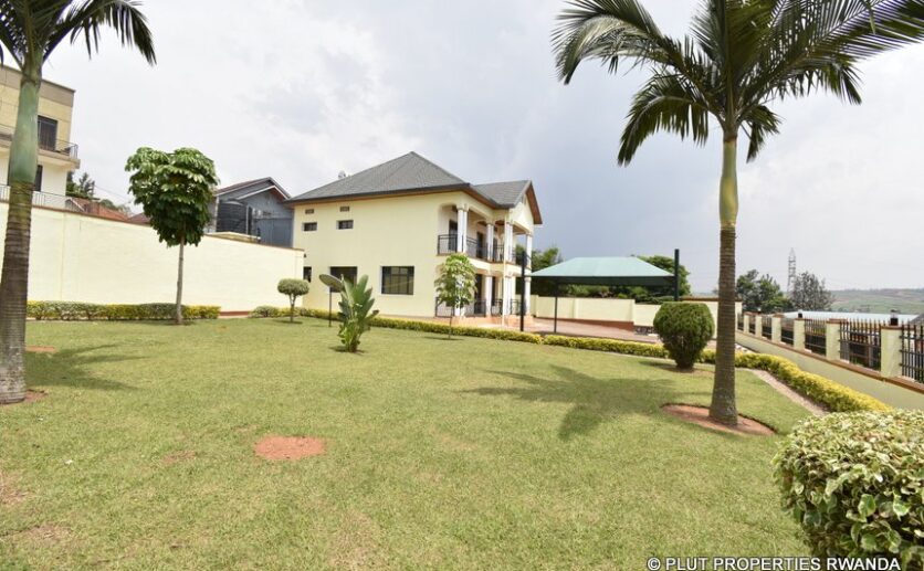 House for rent in Gisozi (6)