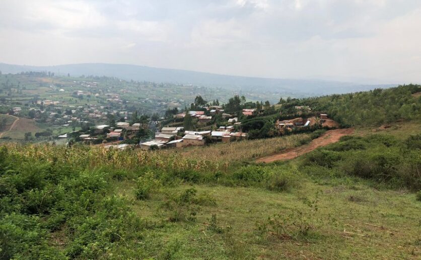 Land for sale in Bumbogo (2)