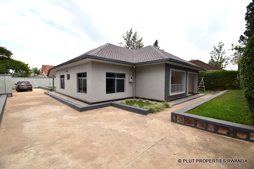 House in Nyarutarama For Rent
