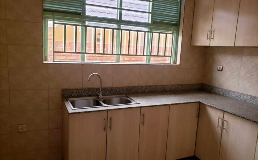 House for rent Kibagaba (2)