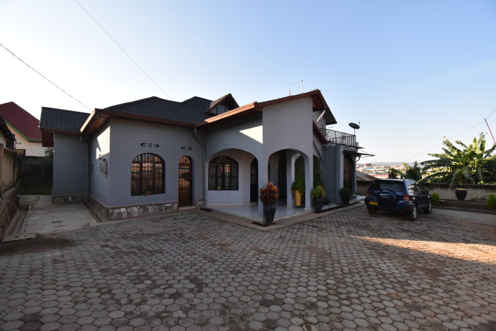House for sale in Kicukiro