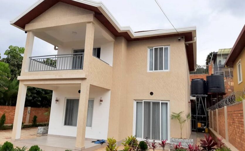 Fully furnished House for rent (2)