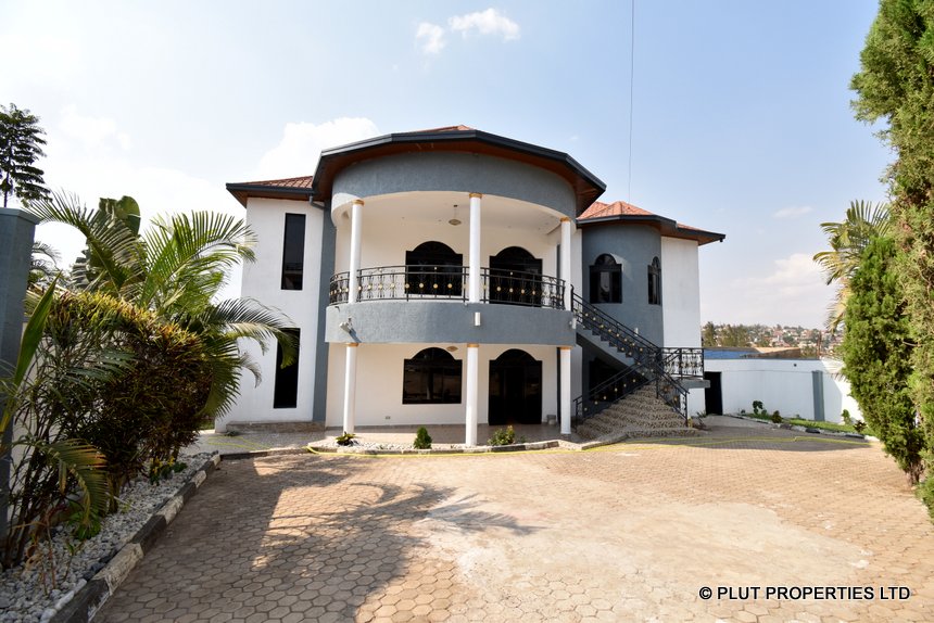 Modern 2-storey house for sale in Nyarutarama