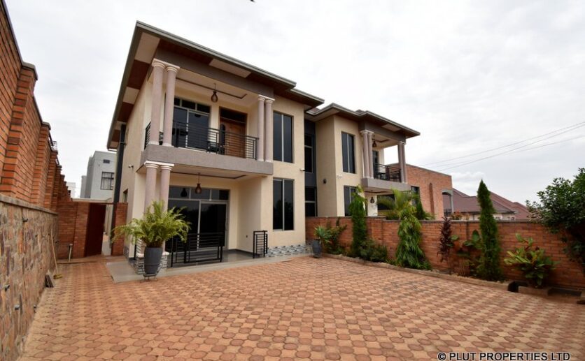 house for rent in rusororo (16)