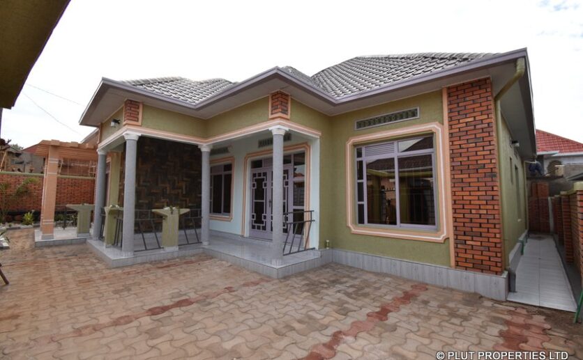 house for sale in kanombe plut properties (1)