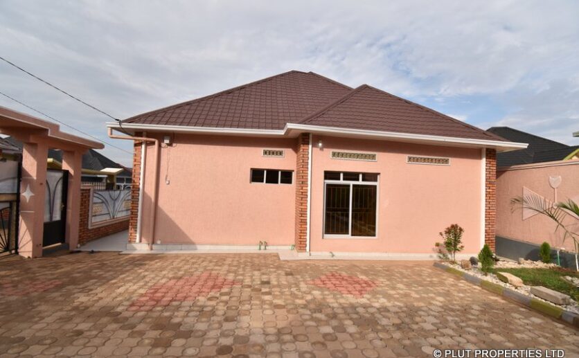 house for sale in kanombe plut properties (1)