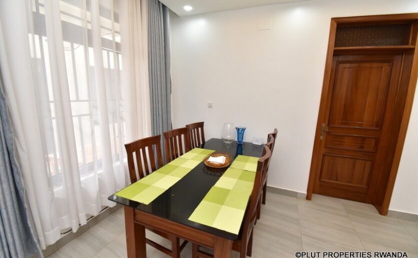 apartment for rent in karama plut properties (1)