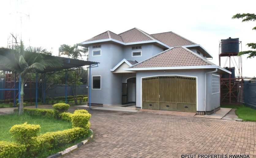 business house for rent in Kagugu (9)