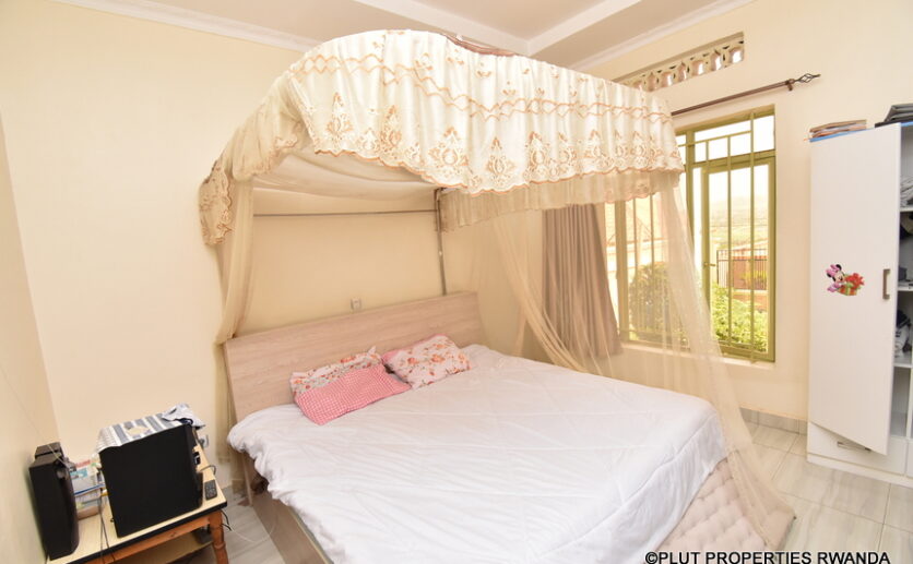 affordable house in Kanombe (8)