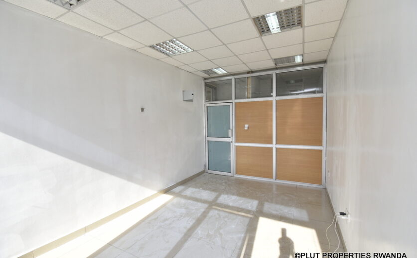 rent office in nyarugenge city center (5)