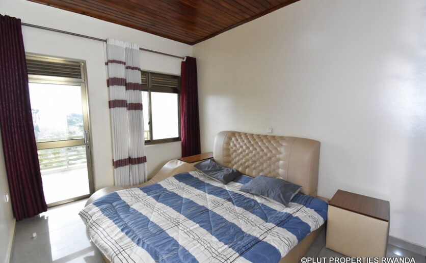 4 bedrooms house for rent in Kibagabaga (15)