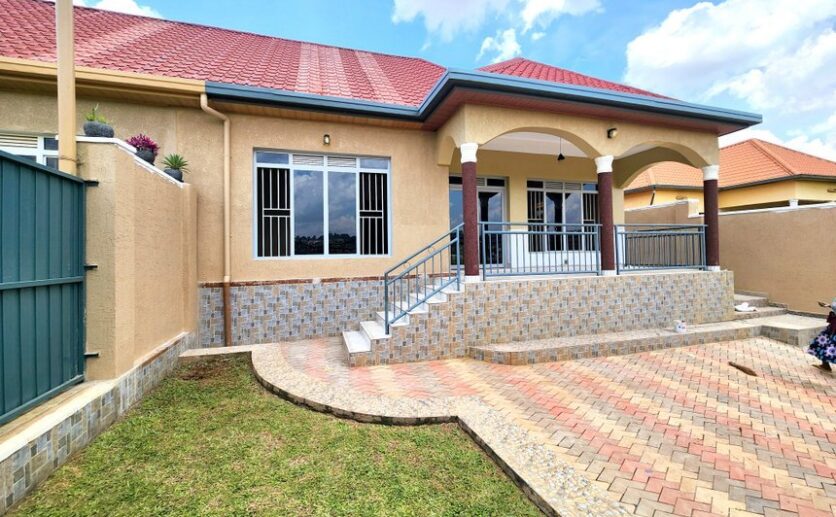 Rent a beutiful house in Kibagabaga (10)