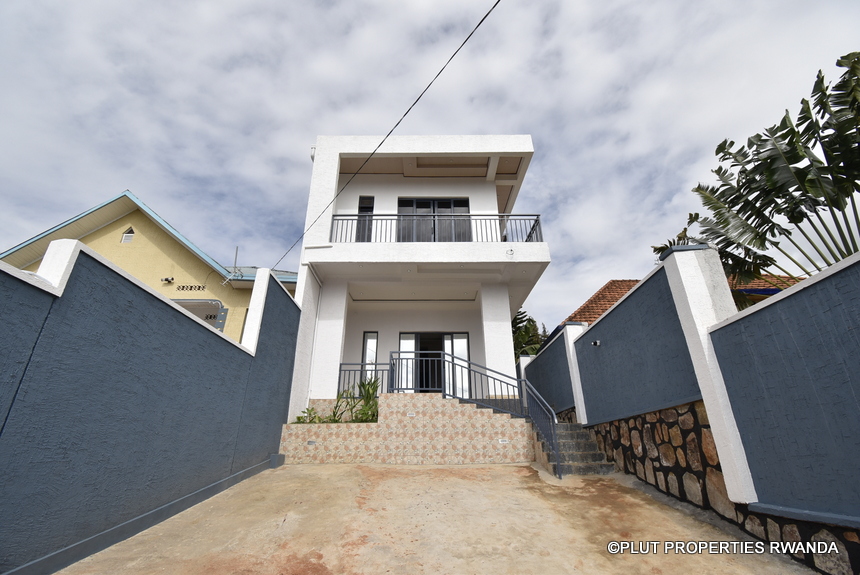 House for sale in Rebero.