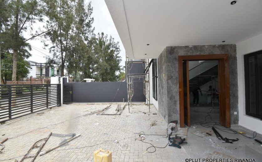 newly built house in Kibagabaga (4)