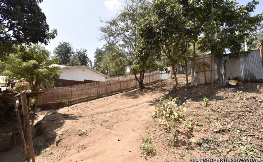 plot for sale in Kibagabaga (4)