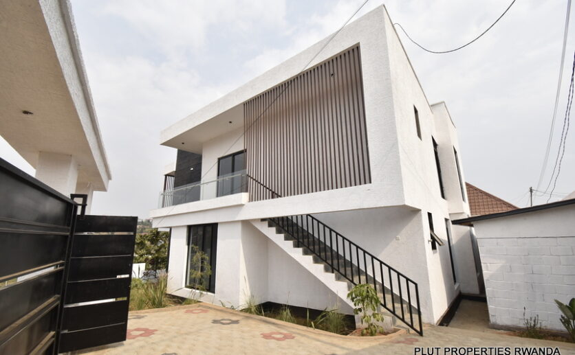 Buy house in Kigali Kabeza plut properties (4)