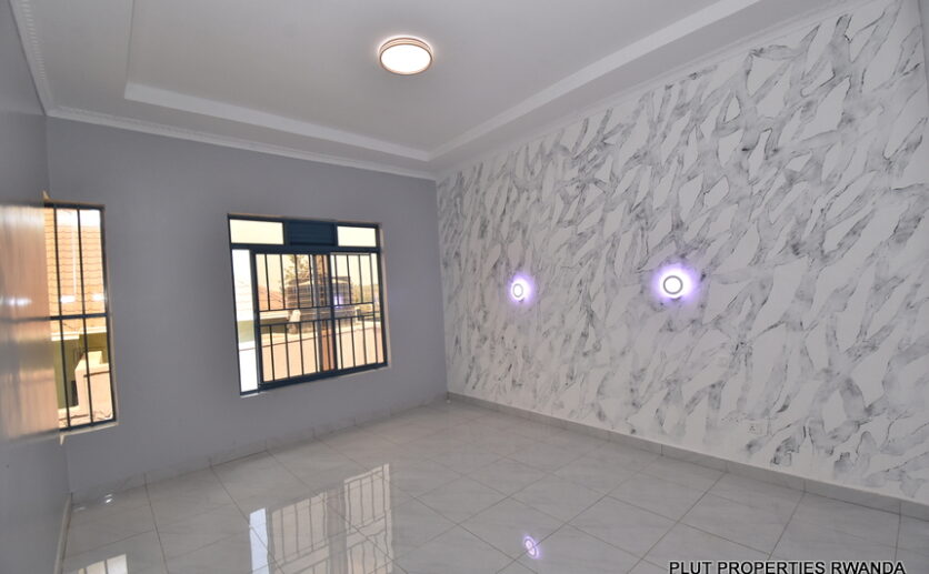 House for sale in Kanombe Kigali Plut properties (1)