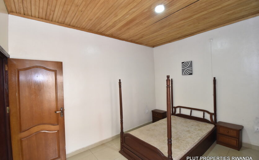 Maison for rent in Gisozi plut propeties (5)