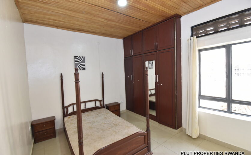 Maison for rent in Gisozi plut propeties (6)