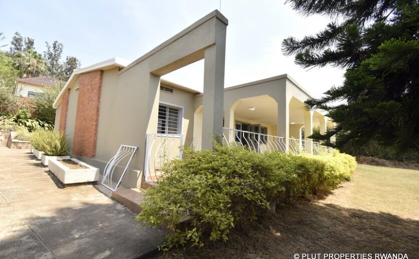 house for rent in kigali kacyiru plut properties (2)