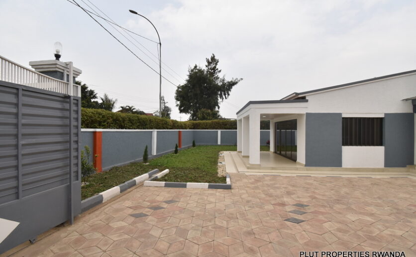 House for rent in Gisozi plut properties (12)