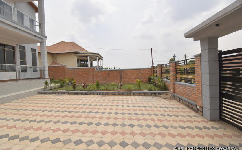 House for rent in Kibagabaga plut properties (19)