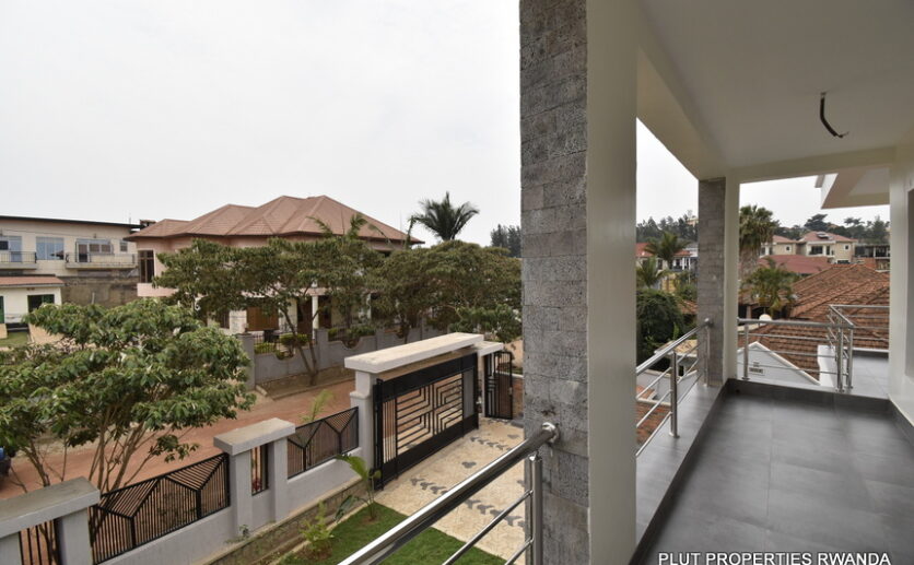 Kigali Kagugu house for sale plut properties (4)