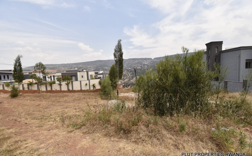 Plot for sale plut properties (5)