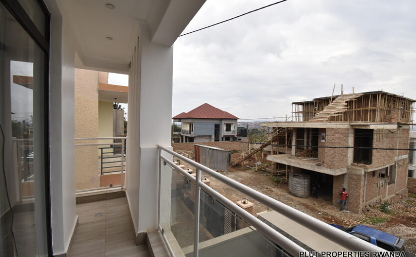 Rusororo Kigali House for rent plut properties (14)