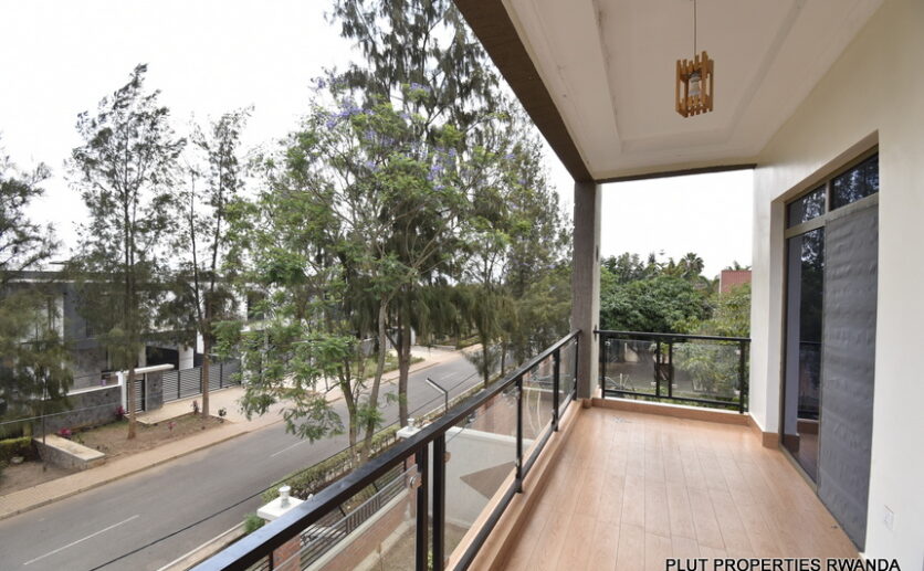 House for rent in Kigali Kibagabaga plut properties (12)