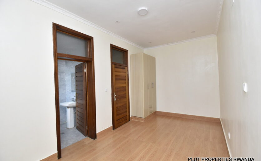 House for rent in Kigali Kibagabaga plut properties (7)