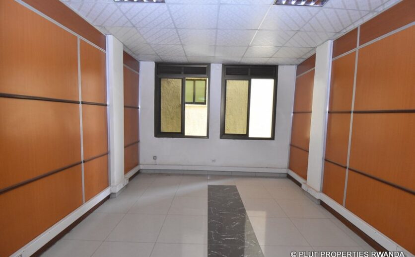 remera offices for rent (9)