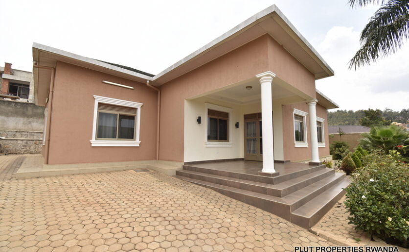 House for rent in Kicukiro Gatenga plut properties (14)