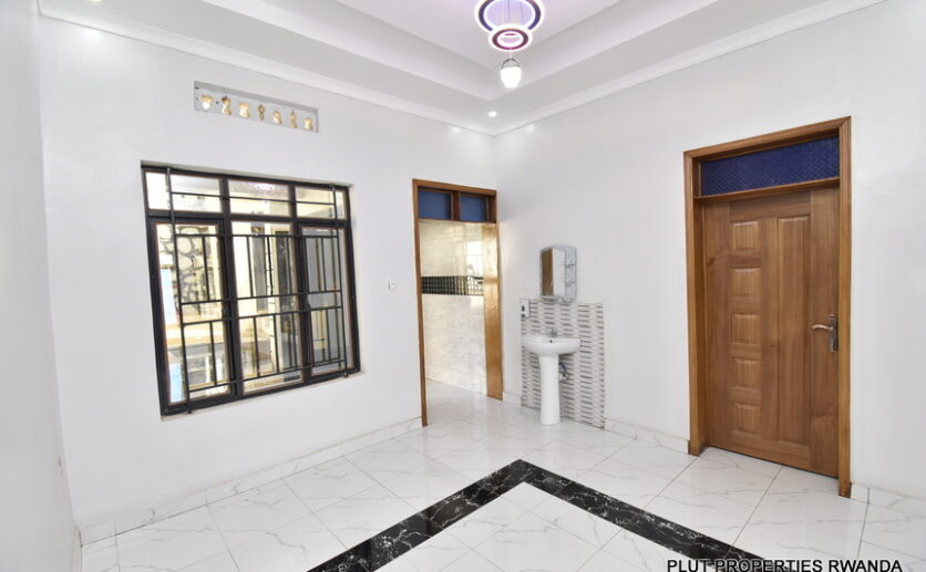 Kabeza house for rent plut properties (4)