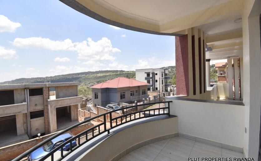 Kigali Rebero house for rent plut properties (9)