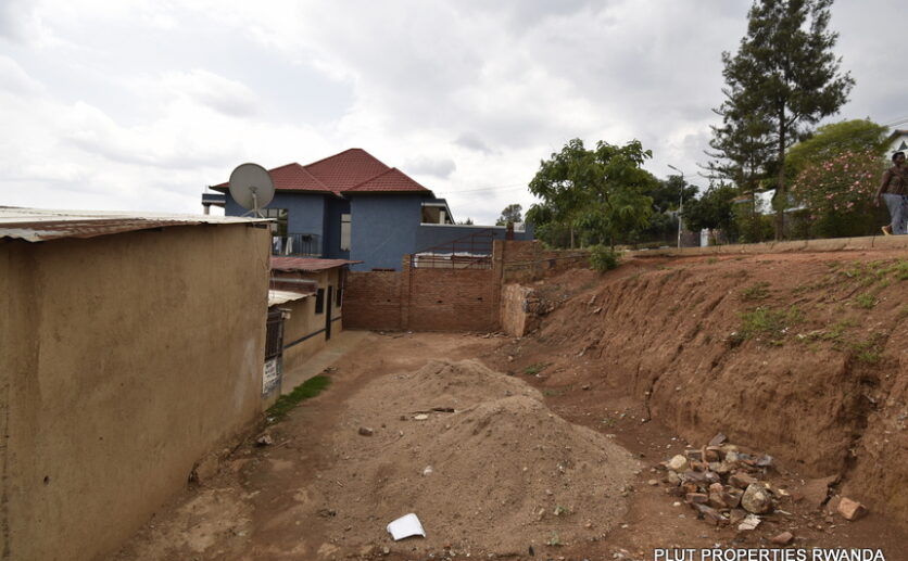 Plot for sale in Kibagabaga plut properties (4)