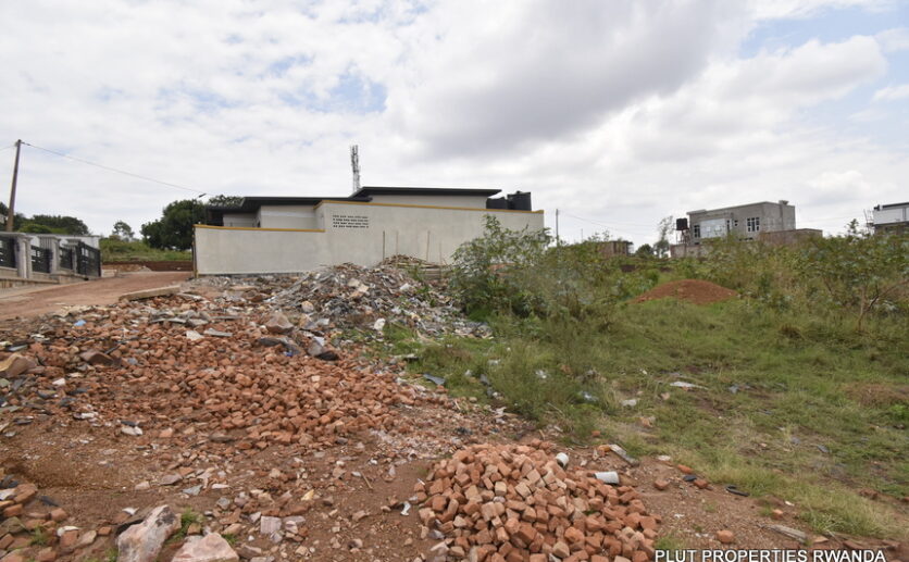 Plot for sale in Nyanza plut properties (3)